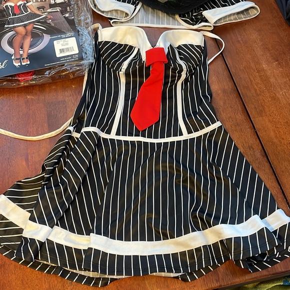 American Gangsta Halloween costume! Worn 1x size medium, excellent condition! - Picture 7 of 11